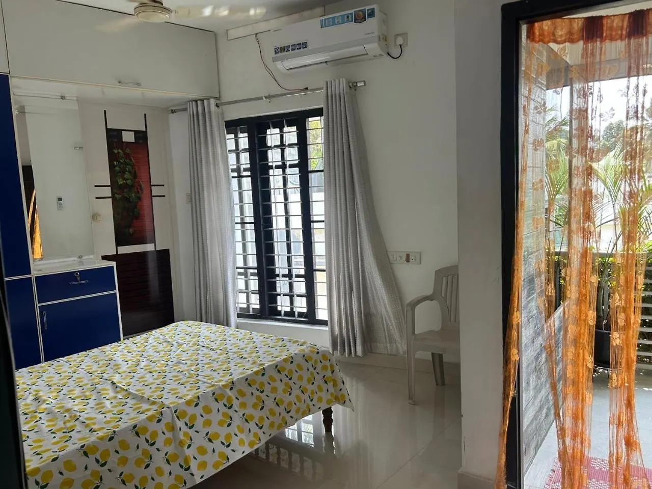 Niharika Homestay Neyyattinkara 0*,  India